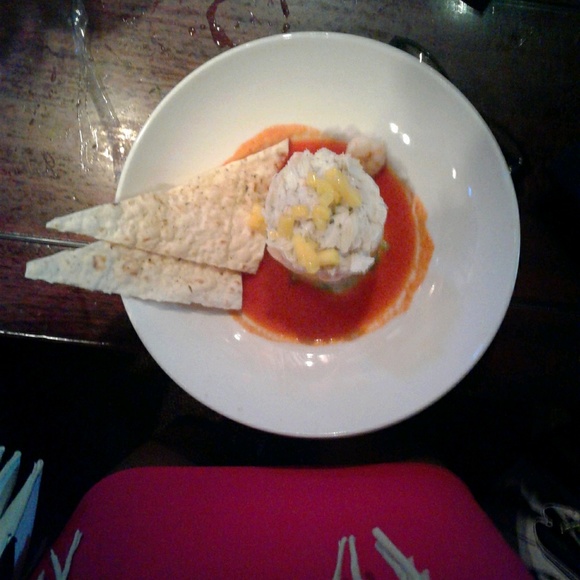 Meet your Posher, Isla - Picture 1 of 1